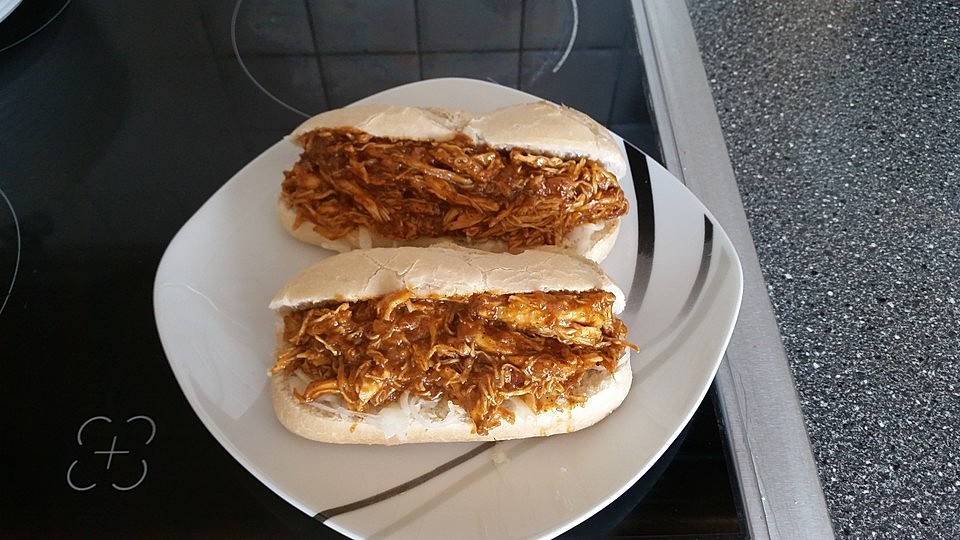 Pulled Chicken in Apfel-BBQ-Soße